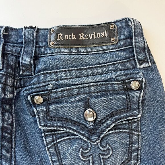 Rock Revival Celine Boot Medium Wash Denim Jean Shorts - Size 28 - Picture 4 of 9